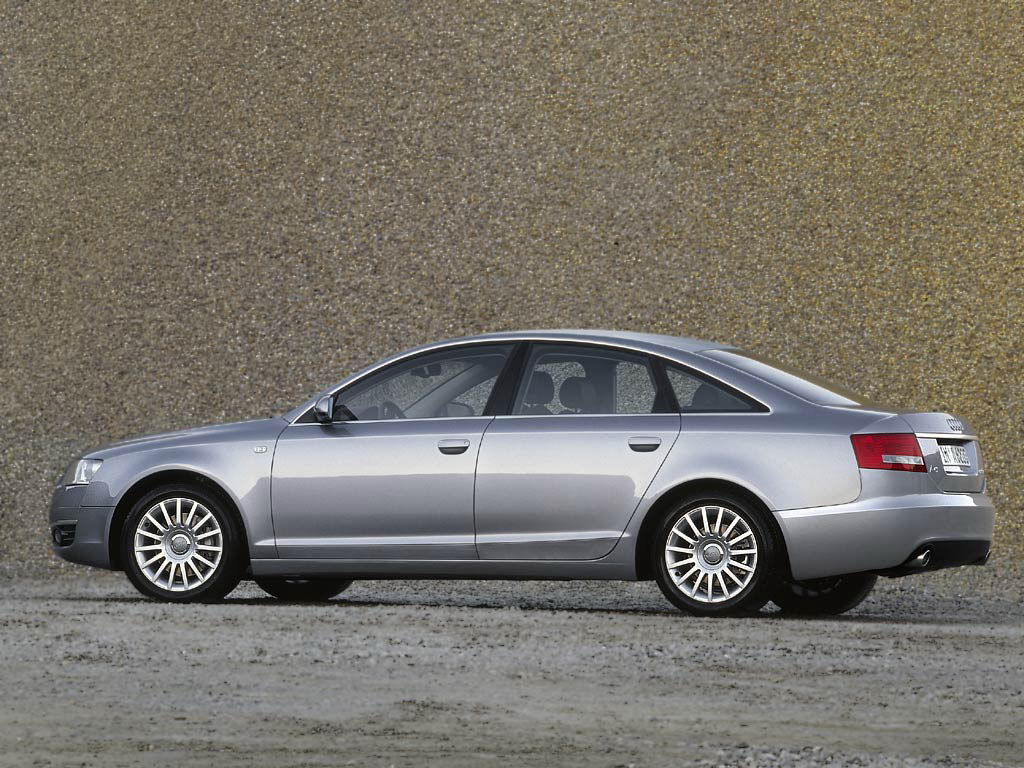 Audi A6 2004 004a.jpg